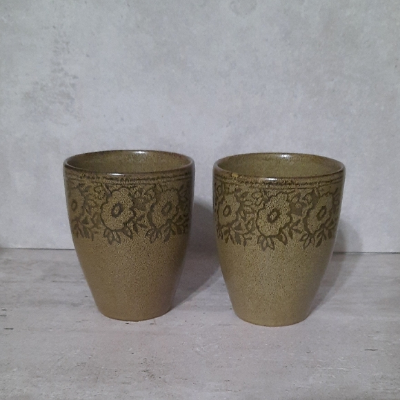 Set Of 2 Pier 1 Batik Pattern Stoneware Olive Green & Gray Floral Design Mugs - Picture 2 of 6